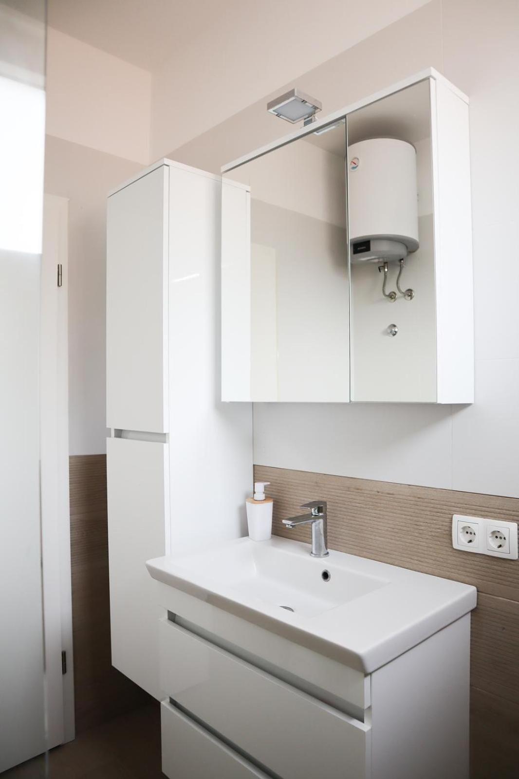 Apartment Ivoni Seaview Zadar Extérieur photo